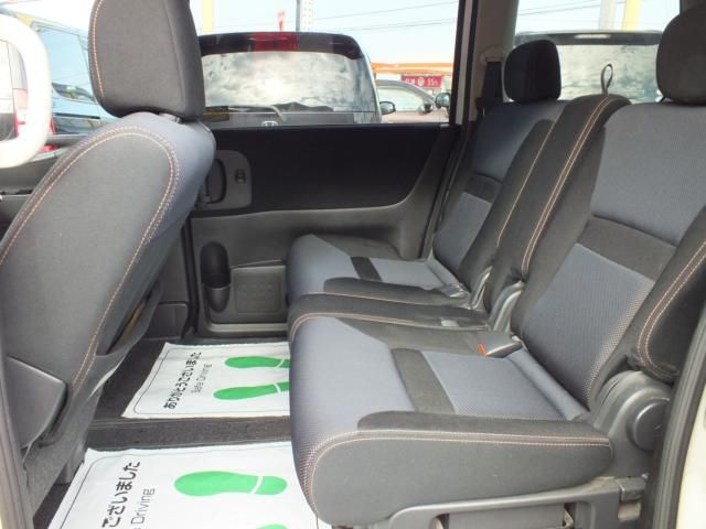 Nissan SERENA 2010-08 5350-22