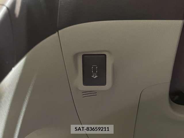 Toyota PRIUS 2009-12 211886-16