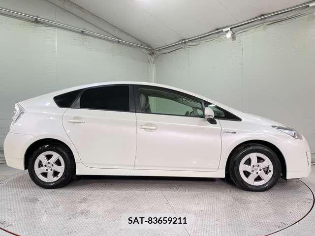 Toyota PRIUS 2009-12 211886-6