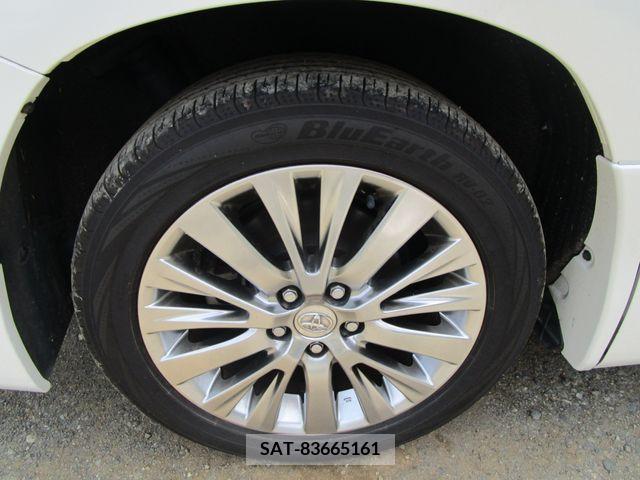 Toyota ALPHARD 2013-12 299929-19