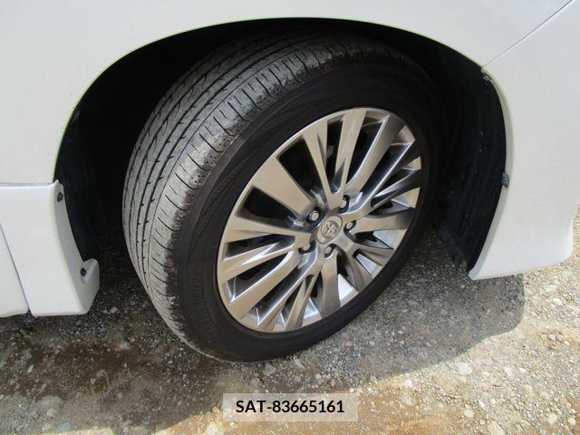 Toyota ALPHARD 2013-12 299929-18