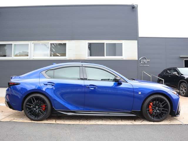 Lexus IS 2022-06 23134-3
