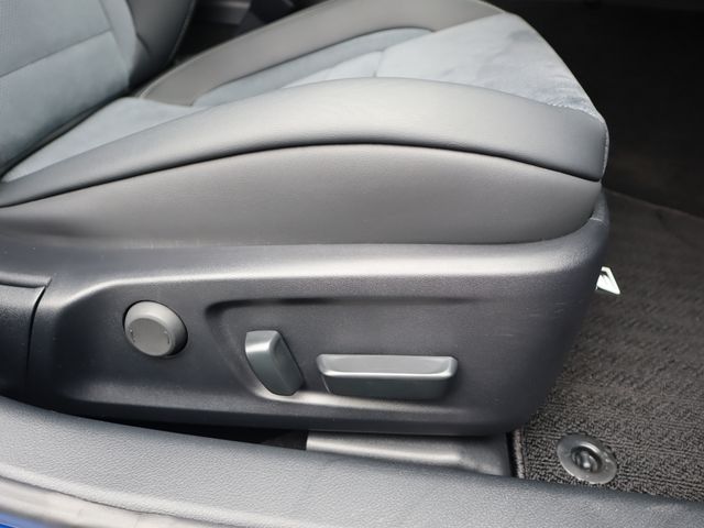 Lexus IS 2022-06 23134-18