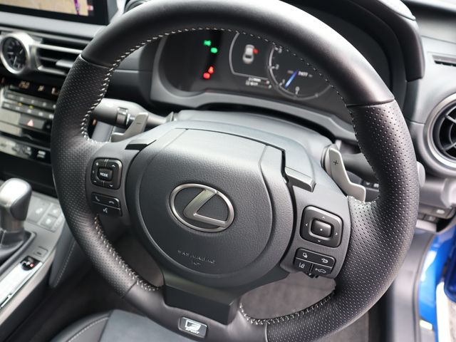 Lexus IS 2022-06 23134-12