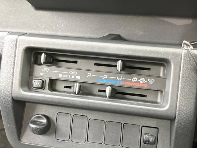 Daihatsu HIJET TRUCK 2017-03 189912-4