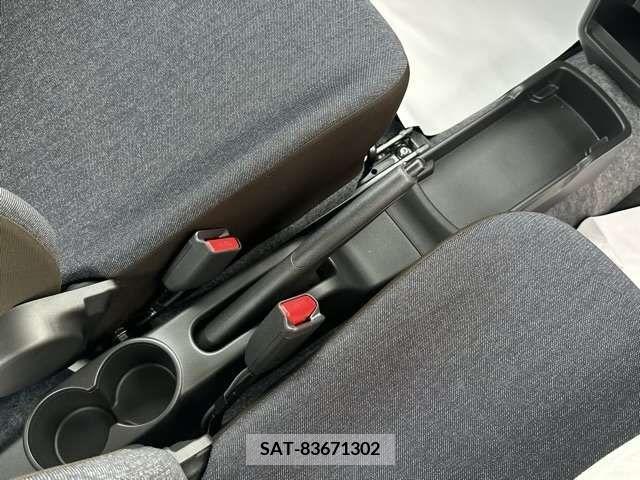 Suzuki ALTO 2022-08 305227-15