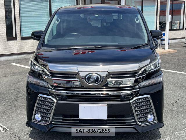 Toyota VELLFIRE 2017-11 381627-1