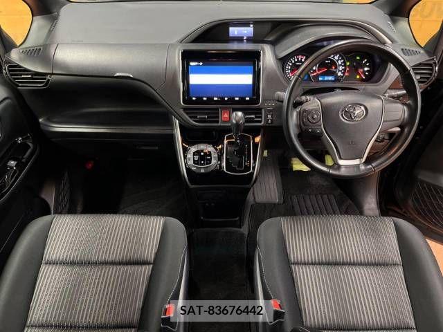 Toyota VOXY 2019-06 211231-1