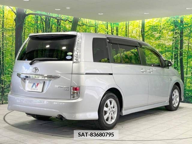 Toyota ISIS 2014-03 361877-18