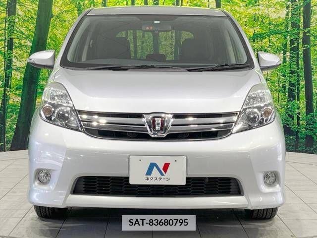 Toyota ISIS 2014-03 361877-15