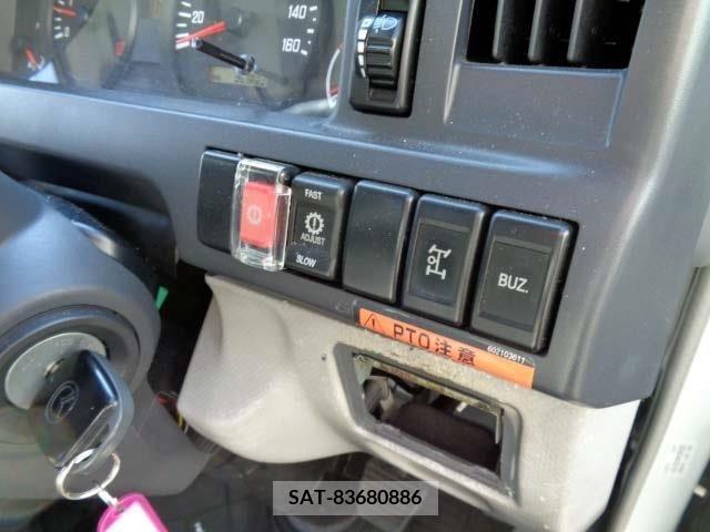 Mazda TITAN 2007-12 224203-5