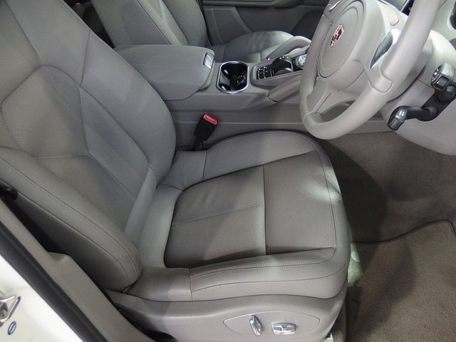 Porsche CAYENNE 2010-12 195415-21