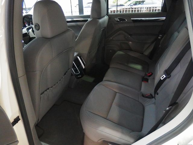 Porsche CAYENNE 2010-12 195415-27