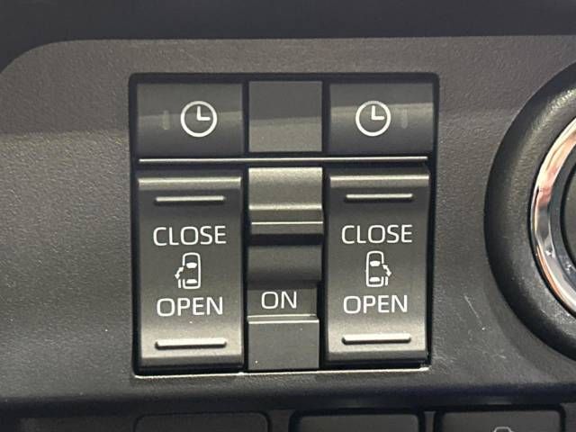 Toyota ROOMY 2021-02 19914-3