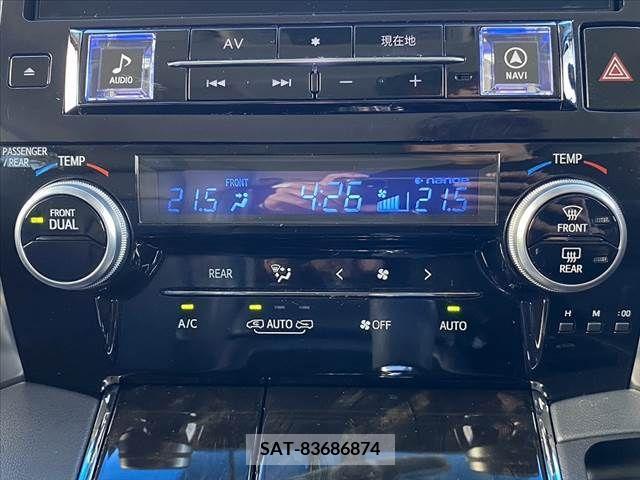 Toyota VELLFIRE 2016-03 332208-23