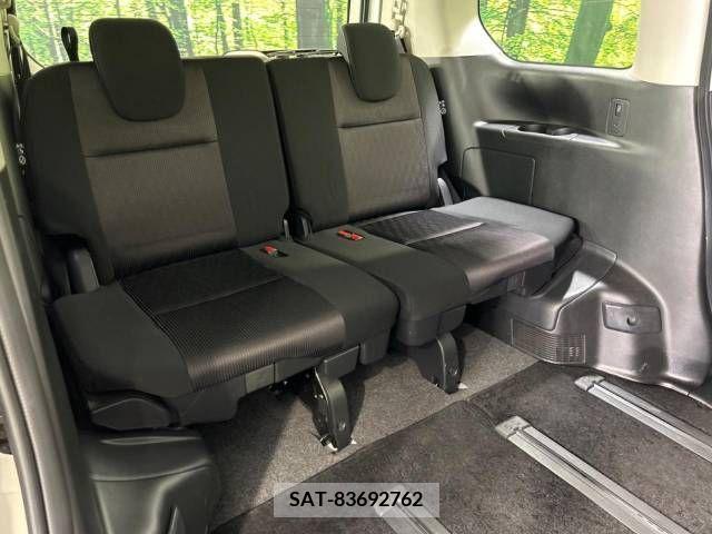 Nissan SERENA 2019-04 335794-10