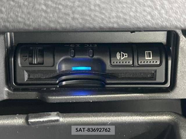 Nissan SERENA 2019-04 335794-7