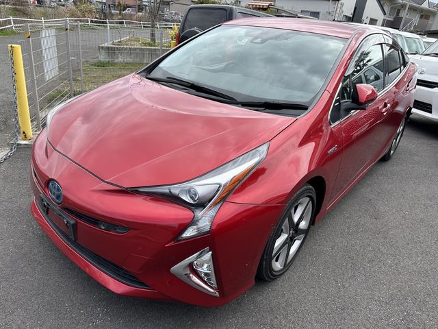 Toyota PRIUS 2016-04 1118-1