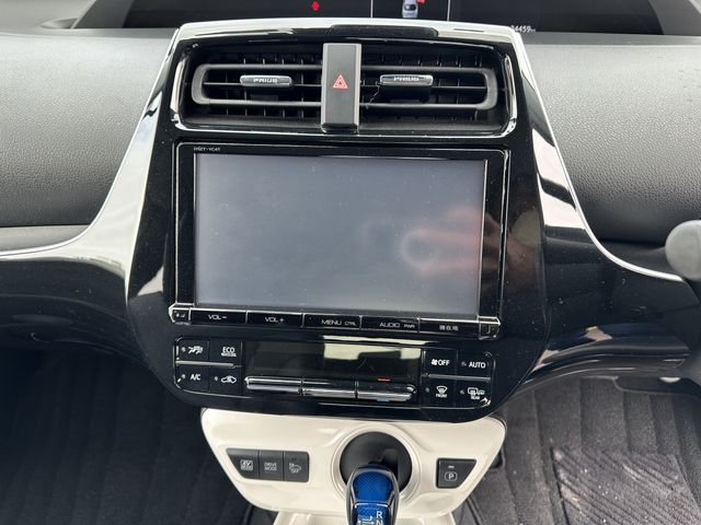 Toyota PRIUS 2016-04 1118-13