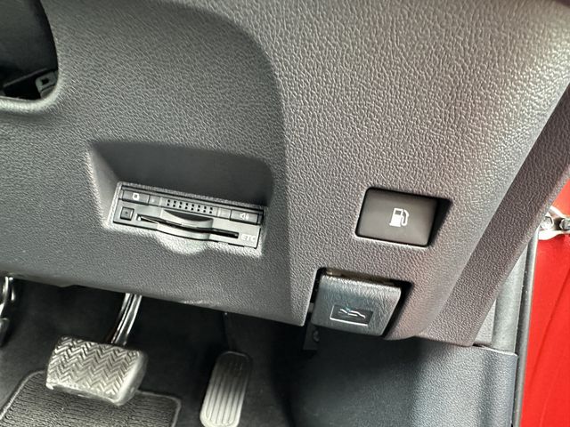 Toyota PRIUS 2016-04 1118-15