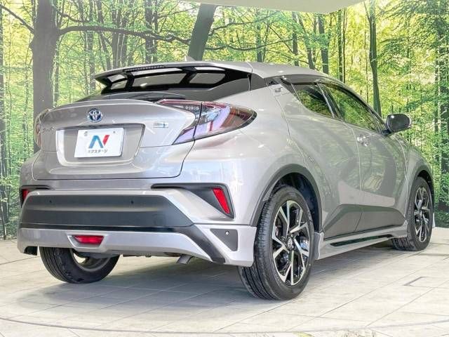 Toyota C-HR 2017-03 28491-17