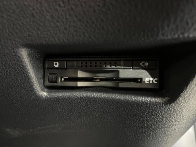 Toyota SIENTA 2015-09 187146-5