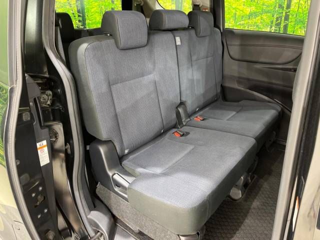 Toyota SIENTA 2015-09 187146-8