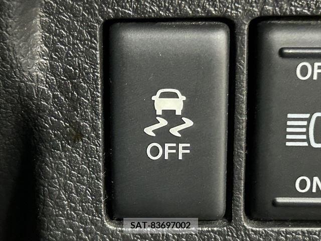 Nissan X-TRAIL 2012-06 372997-28