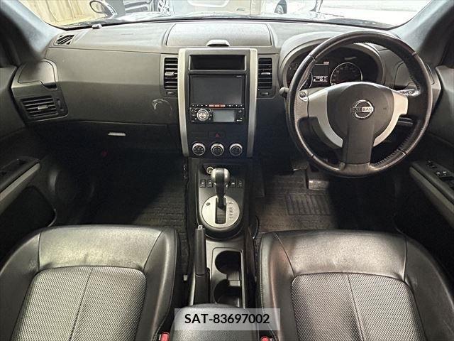 Nissan X-TRAIL 2012-06 372997-16
