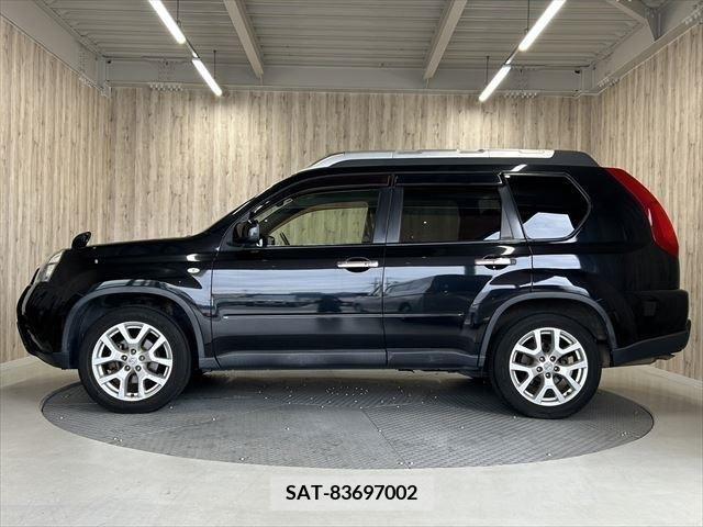 Nissan X-TRAIL 2012-06 372997-7