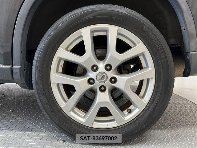Nissan X-TRAIL 2012-06 372997-15
