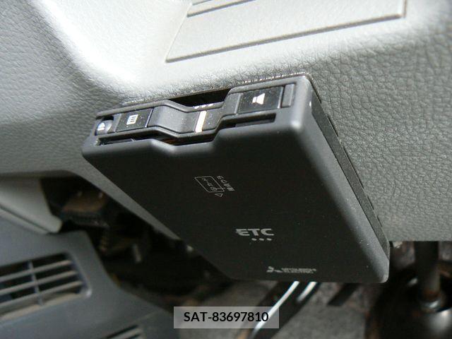 Suzuki WAGON R 2012-01 210588-12