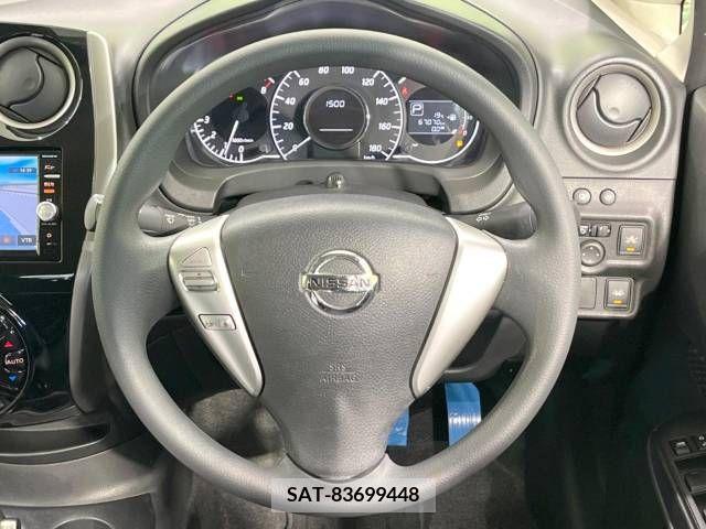 Nissan NOTE 2015-07 302380-11