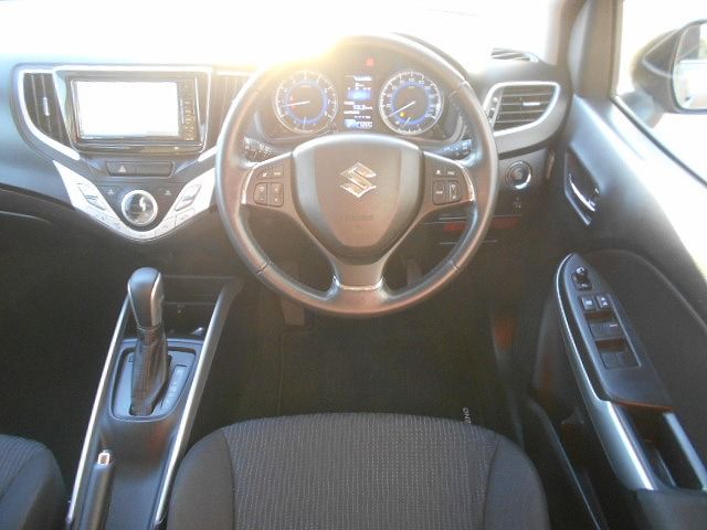 Suzuki BALENO 2017-08 188467-1