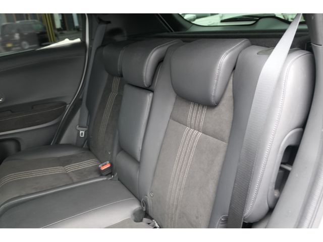 Honda VEZEL 2018-03 21674-25