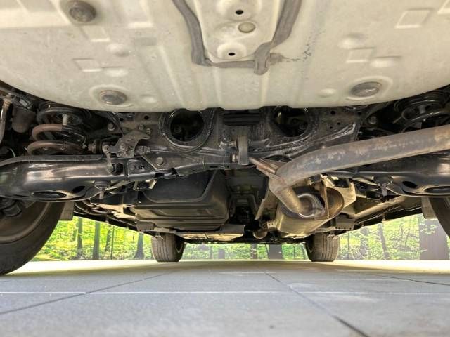 Toyota HARRIER 2019-05 194820-19