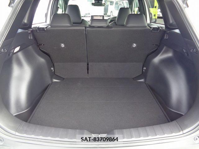 Toyota COROLLA CROSS 2023-06 215081-7
