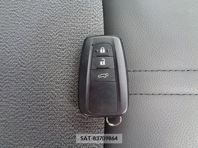 Toyota COROLLA CROSS 2023-06 215081-26