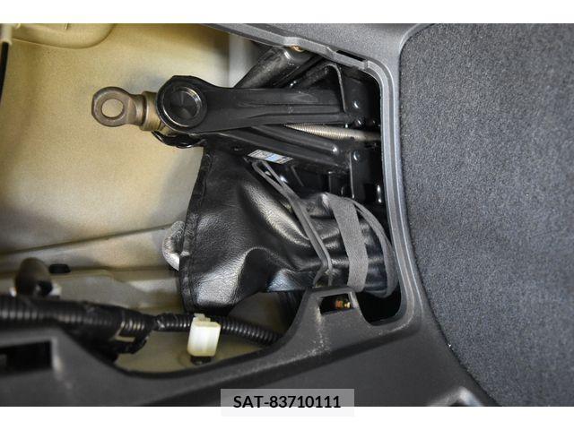 Toyota WISH 2005-01 215646-22