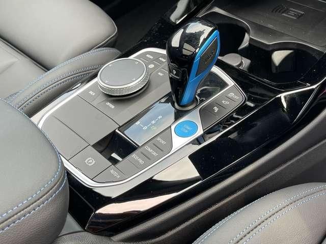 Bmw X3 2021-12 15688-19