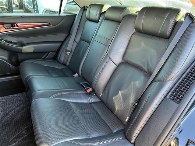 Toyota CROWN MAJESTA 2014-07 13531-19