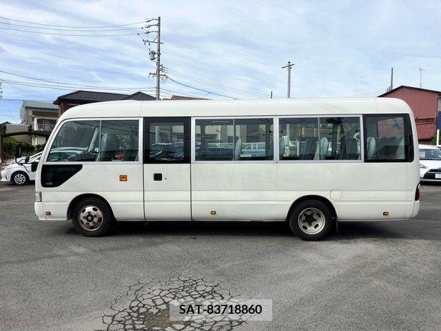 Toyota COASTER 2016-03 320333-7