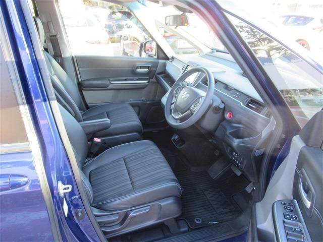 Honda FREED 2018-10 17608-14