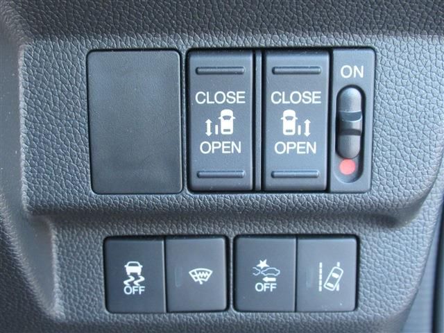 Honda FREED 2018-10 17608-4
