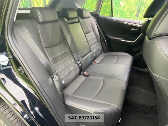 Toyota RAV4 2022-05 366926-9