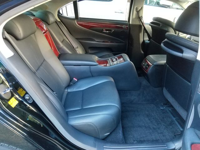 Lexus LS 2009-04 8964-14