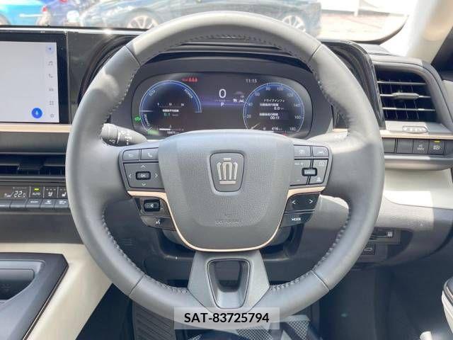 Toyota CROWN 2022-10 264984-11
