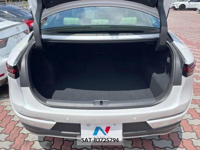 Toyota CROWN 2022-10 264984-10