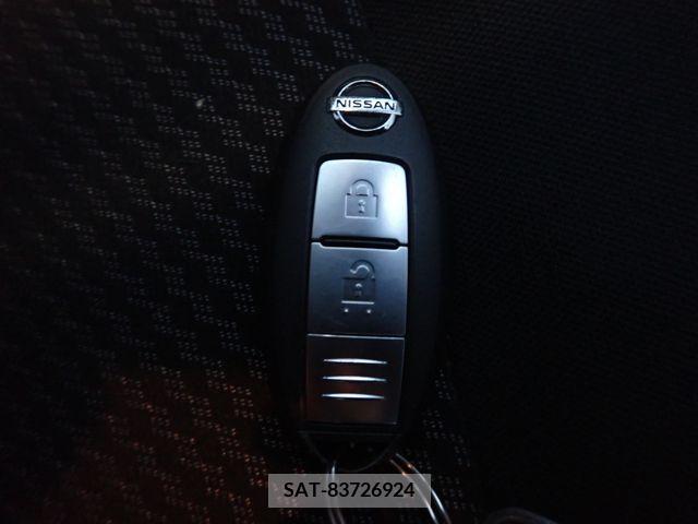 Nissan NOTE 2018-10 279825-18