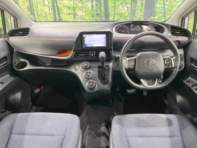 Toyota SIENTA 2016-01 15468-1